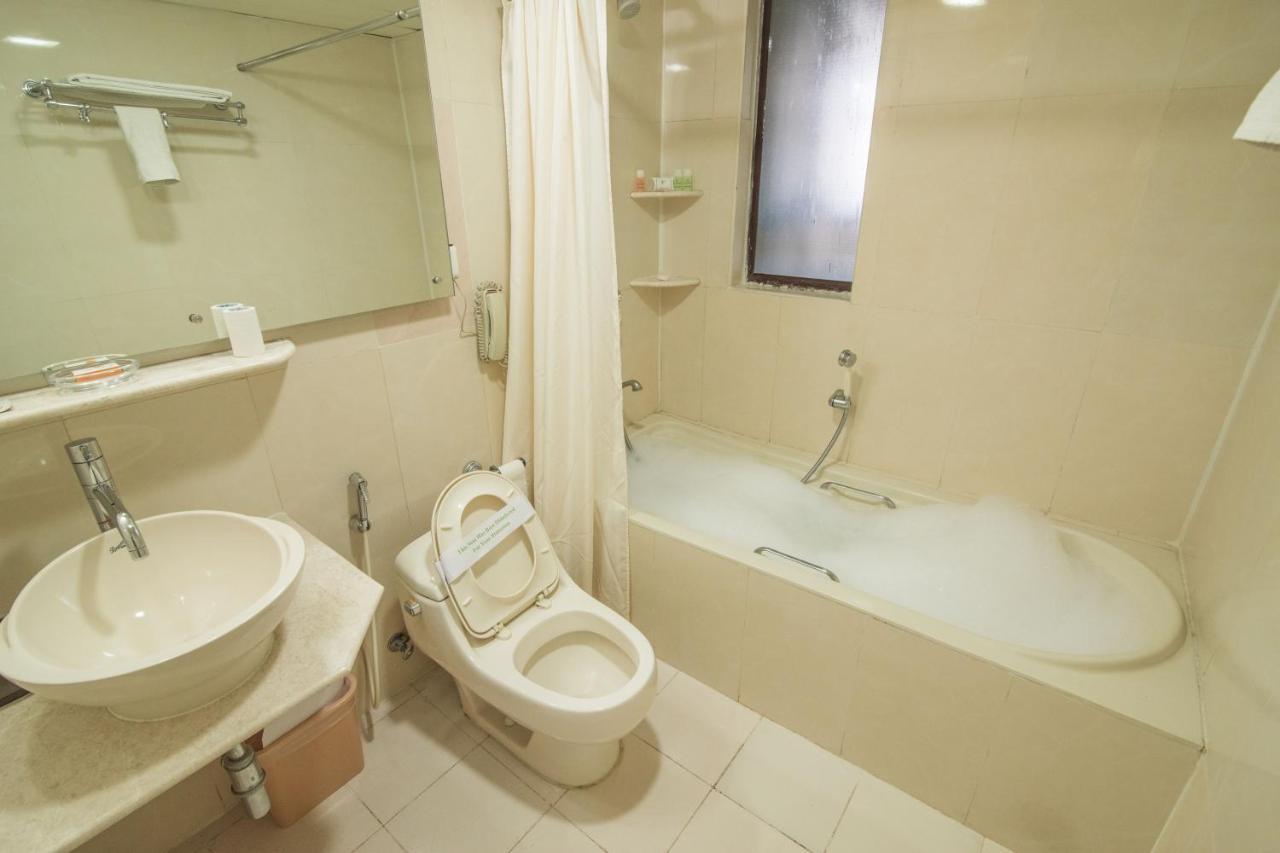 Sai Vishram Business Hotel Kammasandra 外观 照片