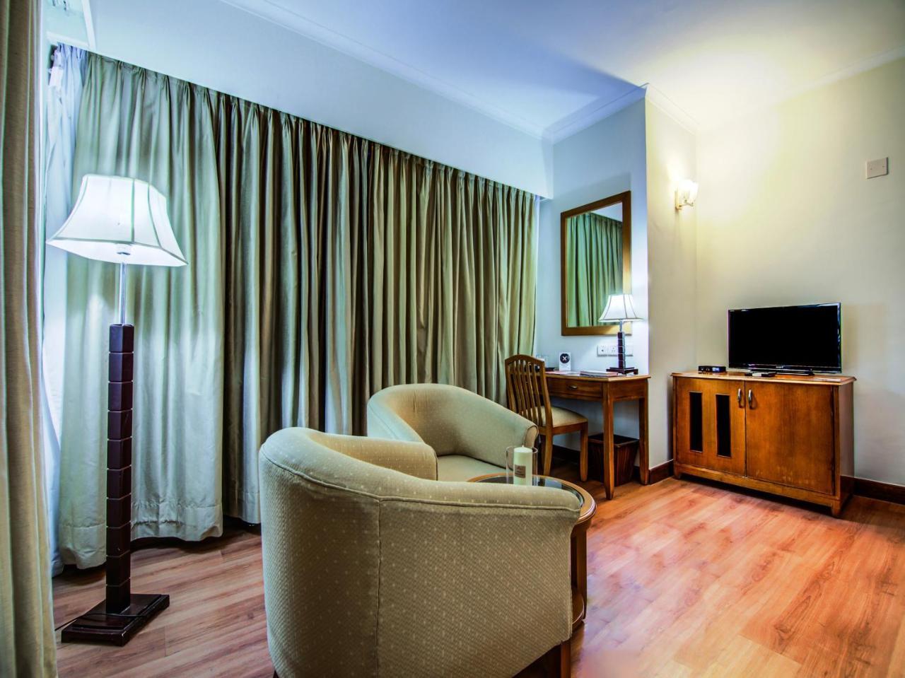 Sai Vishram Business Hotel Kammasandra 外观 照片